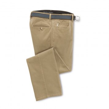 Strijkvrije reisbroek