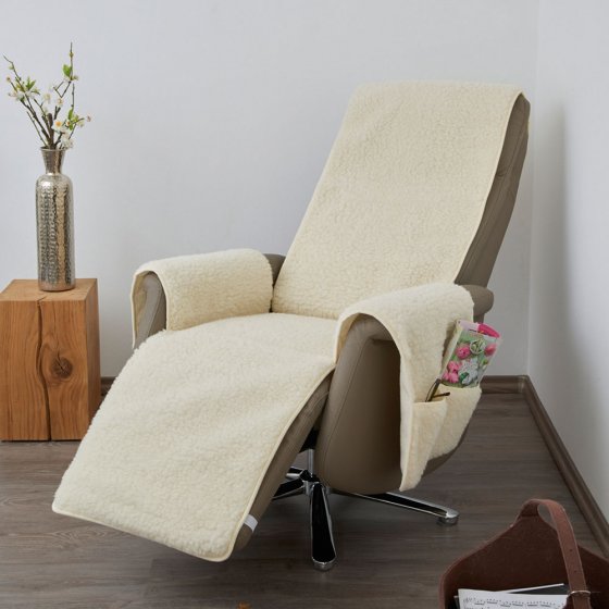 Hoes voor fauteuil van scheerwol met voetgedeelte 
