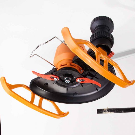Accu-grastrimmer met geleiders