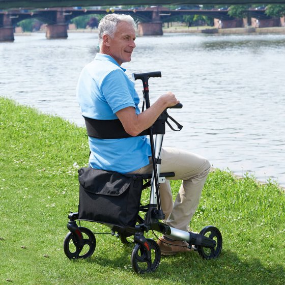 Aluminium rollator 